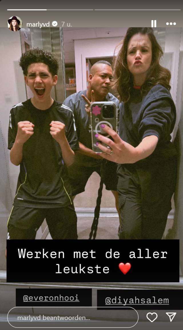 Familie Sanders weer aan het werk.